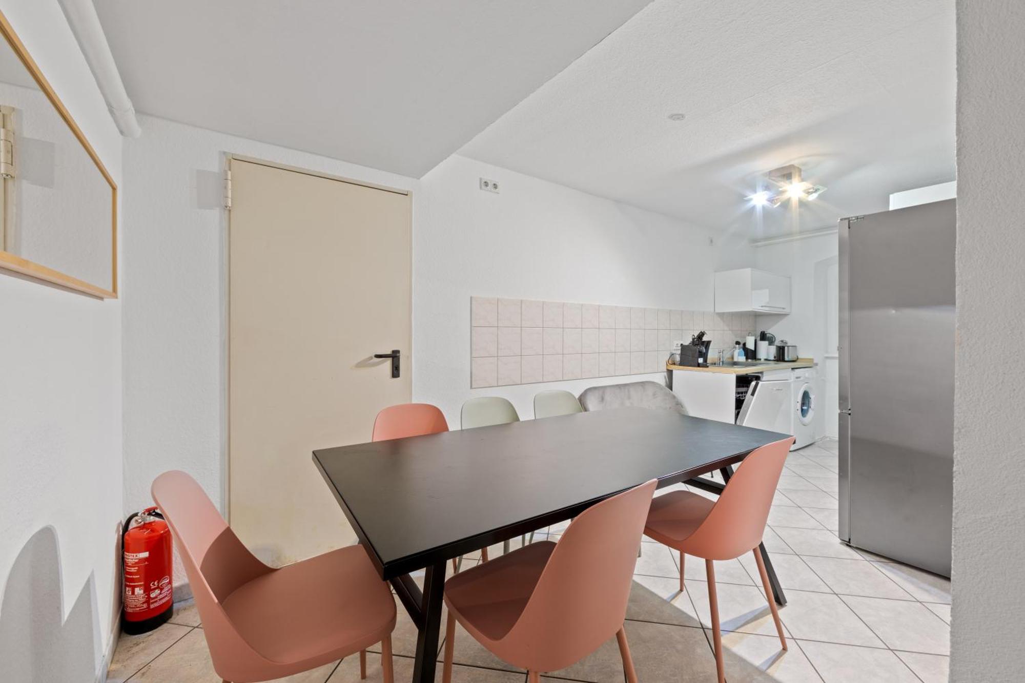 Big Family Apartment Berlin Treptower Park Exterior photo